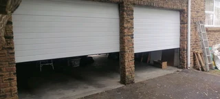 Garage doors experts and gate motors Pros