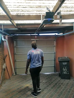 Garage doors experts and gate motors Pros