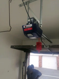 Garage doors experts and gate motors Pros