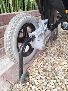 ⁶Electric Wheelchair (Powerchair)