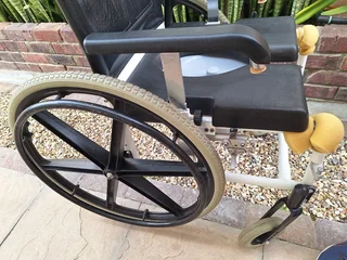 Commode Wheelchair