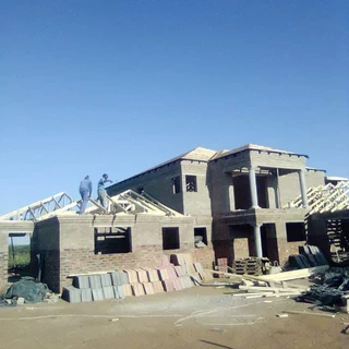 ELECTRIAN   AND PLUMBER URGENTLY LOOKING FOR JOB