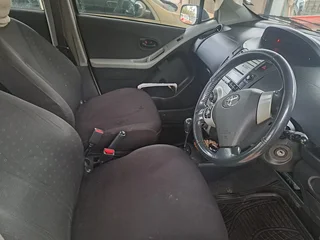 2007 Toyota Yaris Automatic Hatchback