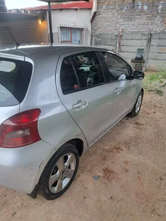 2007 Toyota Yaris Automatic Hatchback