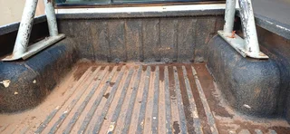 2014 Nissan NP300 Hardbody 2.4  Double Cab HI-Rider 4x4