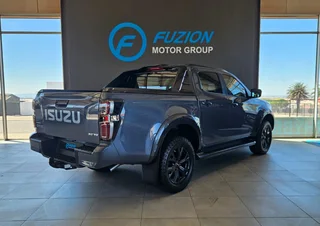 2025 Isuzu D-Max 3.0Ddi V-Cross Auto D/Cab