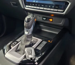 2025 Isuzu D-Max 3.0Ddi V-Cross Auto D/Cab