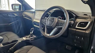 2025 Isuzu D-Max 3.0Ddi V-Cross Auto D/Cab