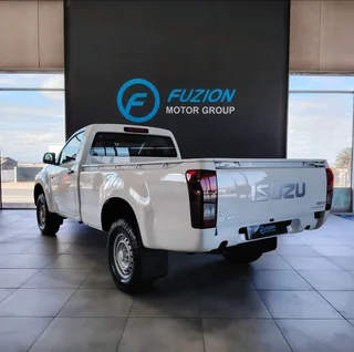 2025 Isuzu D-Max 250 HO Single Cab Safety