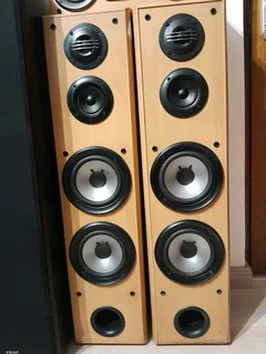 Kenwood LS-V520-W floorstanding speakers