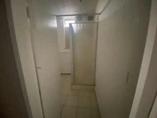 Girls Student Accommodation Available For Rental in Sunnyside in a 6-Bedroom Fully Furnished Flat