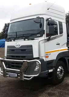 2022 UD GWE 440 TT 6X4
