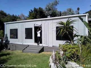 OUTDOOR WEATHER BLINDS