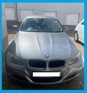 2011 BMW 3 Series Sedan