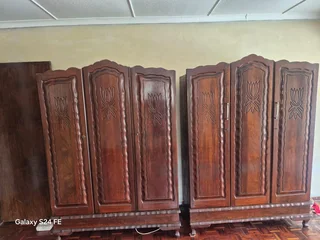 Wardrobes - Ad posted by Tamera Naidoo