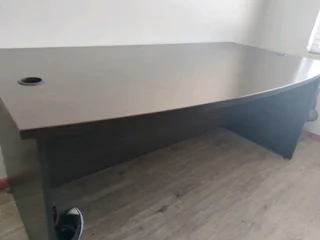 Office Desk Large Seats 2