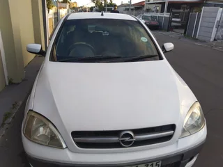2005 Opel Corsa Sedan