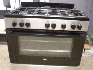 AEG Stove &amp; Oven   90cm