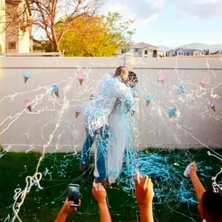 Gender reveal Serpentine Spray (Silly String)