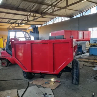 Tipper trailers 5 ton/ Tip trailers