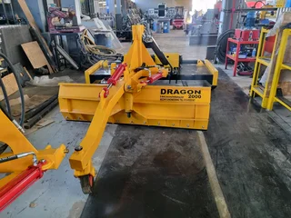 Hydraulic Graders/ Hydraulic scrapers