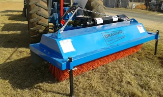 Road brooms/ road sweeping brooms/ brooms