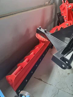 3 punt skrapers/ mounted graders/scrapers