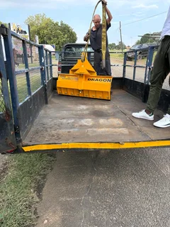 3 punt skrapers/ mounted graders/scrapers