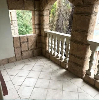 2 Bedroom Apartment to Rent in Morningside.