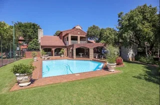 2 Bedroom Apartment to Rent in Morningside.