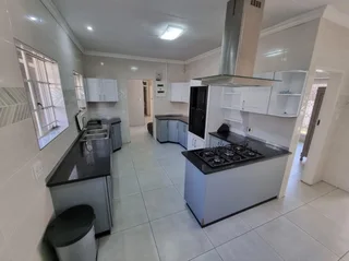 3 Bedroom House to Rent in Rivonia