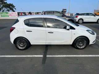 2015 Opel Corsa ecoflex Essentia