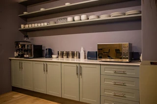 OFFICES TO RENT FROM AS LITTLE AS R7200/per MONTH excl. vat - Somerset West