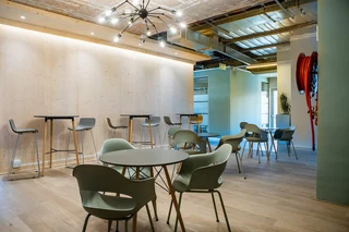 OFFICES TO RENT FROM AS LITTLE AS R7200/per MONTH excl. vat - Somerset West