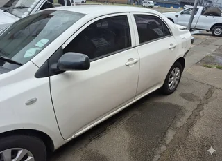 2016 Toyota Corolla Quest Sedan