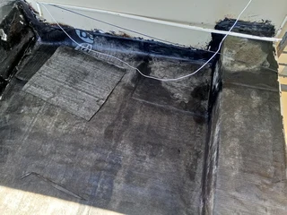 Waterproofing torch on