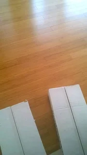 Vinyl and laminated flooring