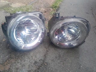Jeep Renegade headlights