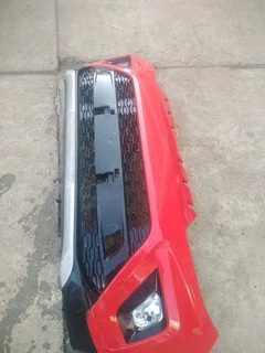Mahindra Kuv complete bumper