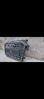 Audi A1 grille 2017