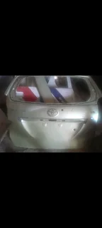 Toyota Avanza tailgate for sale