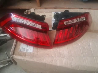 Audi Q8 taillight