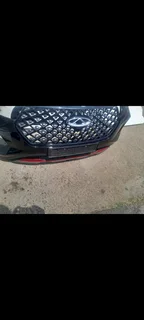 Pro 4 bumper an grille