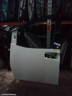 Left front door Hyundai Staria