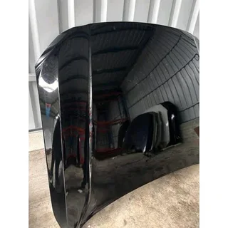 Volvo S90 bonnet