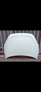 Volvo XC40 bonnet