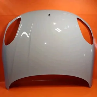 Porsche Macan bonnet