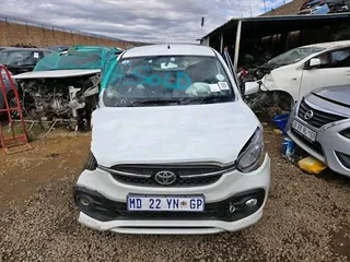 Toyota Vitz stripping for spares