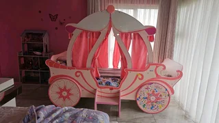 Princess Carriage bed