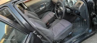 2002 polo playa 1.8i R17.000 neg